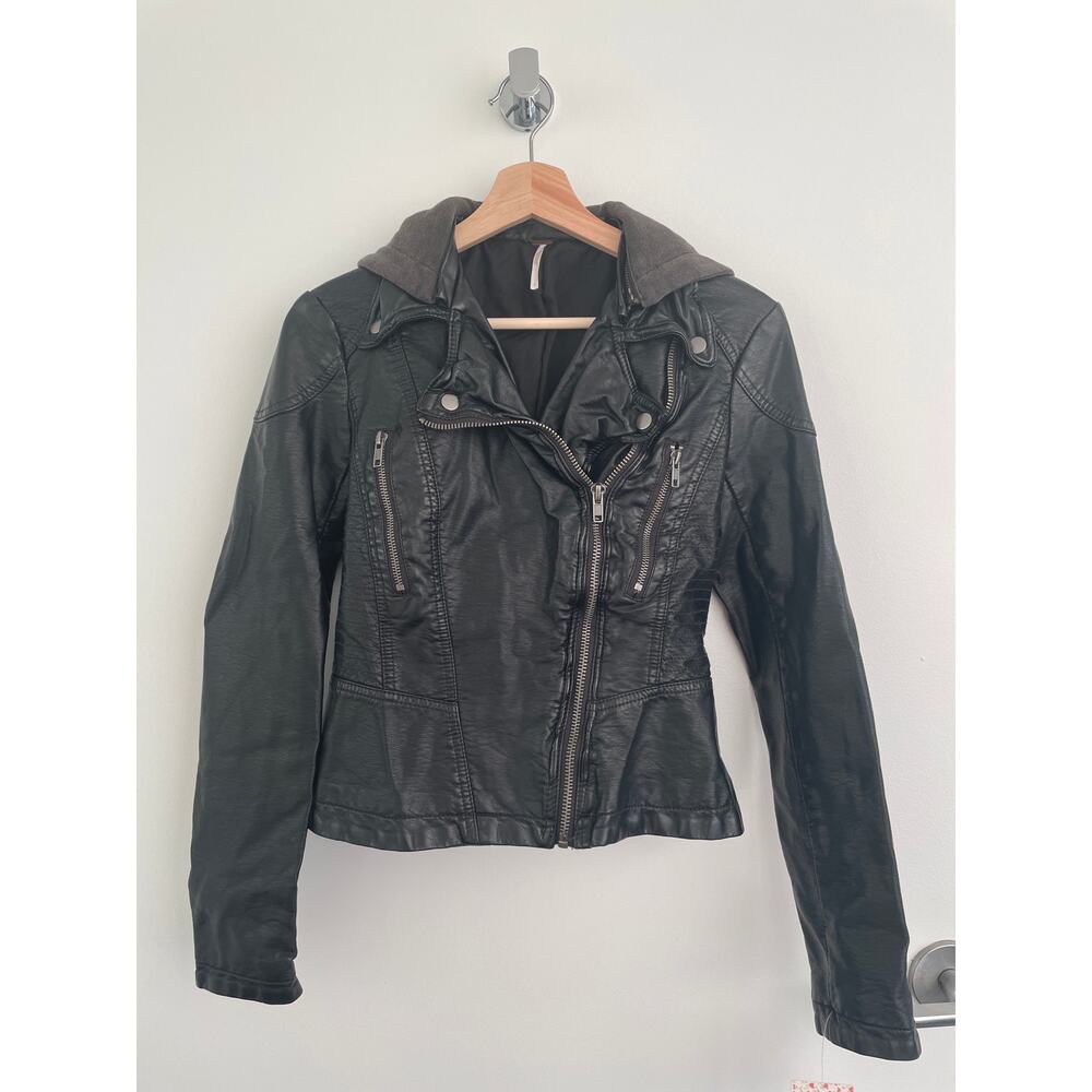 Free People Black Vegan Leather Moto Jacket w/ Removable Gray Hood, size 2, BNWT